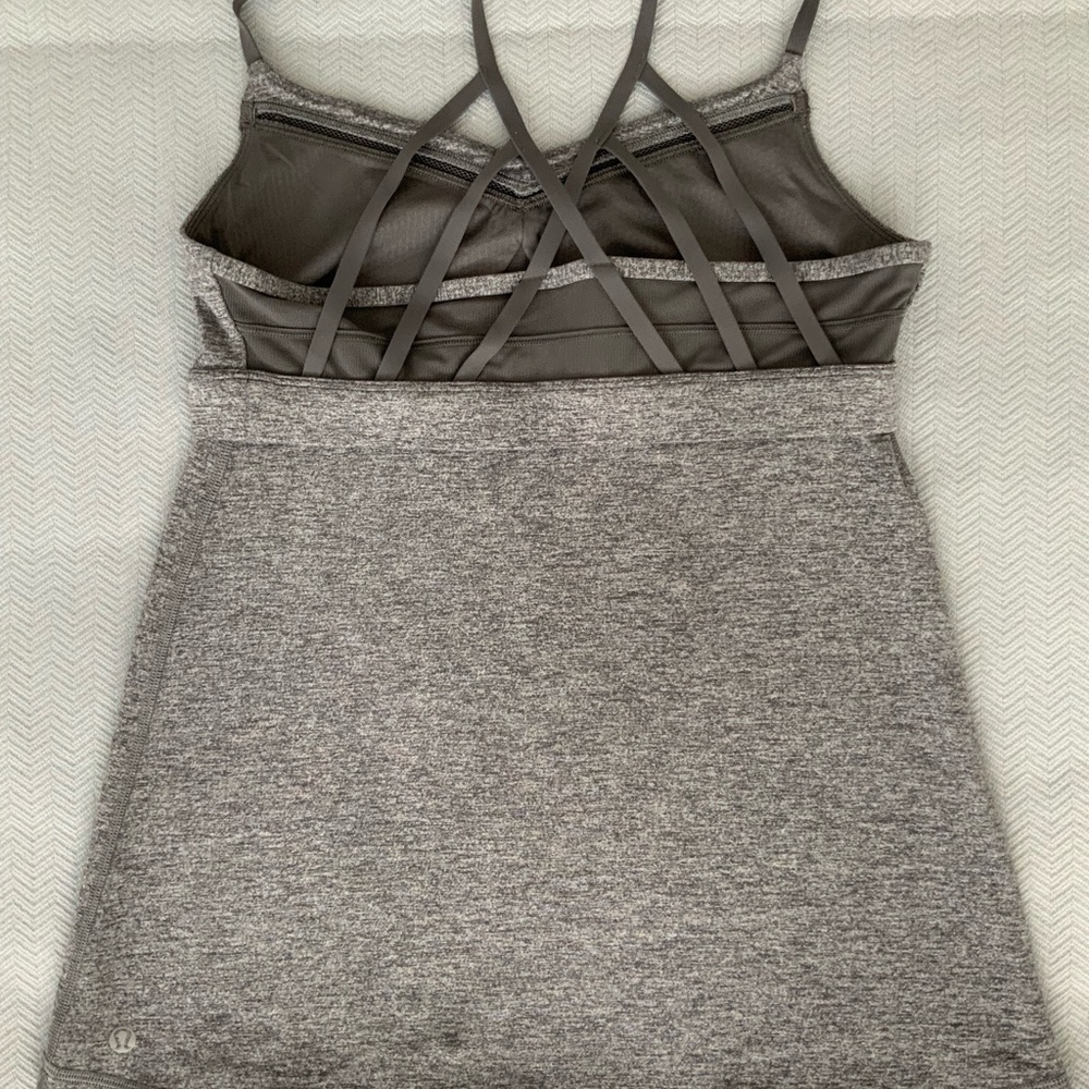 Lululemon Tank sz 8 EUC Heathered Grey - Picture 2 of 3